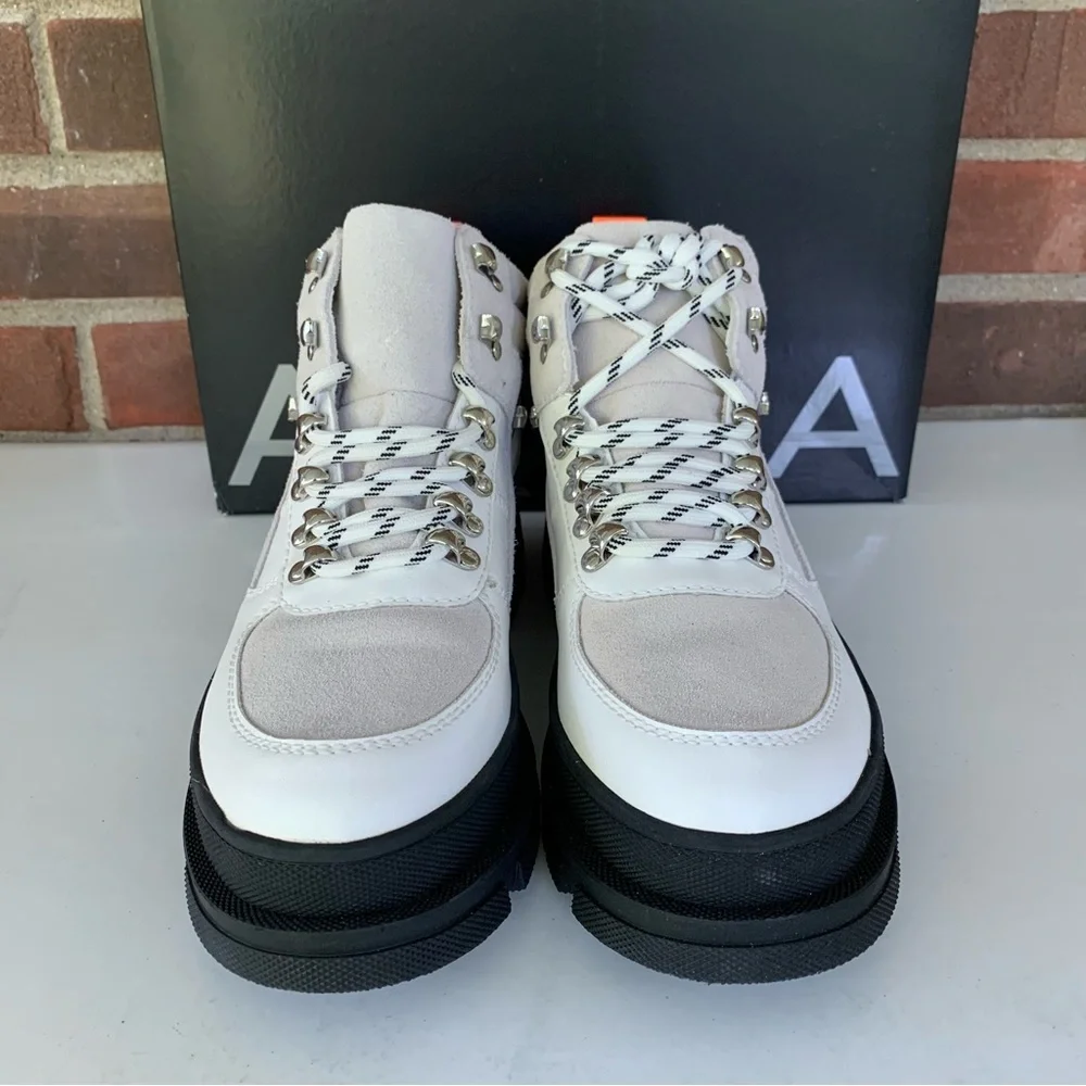 Aqua Womens Hiker Block Heel White Lace Up Hiking Ankle Boots US 7.5 M - Picture 2 of 9
